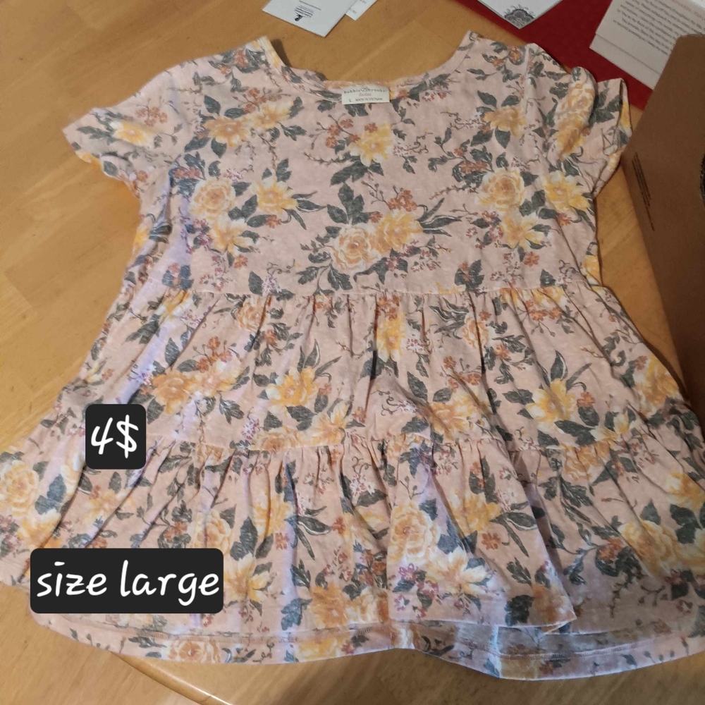 Womens clothes